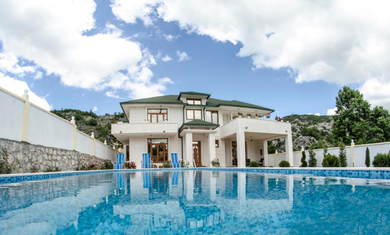 Villa Ramonte ツェティニェ エクステリア 写真